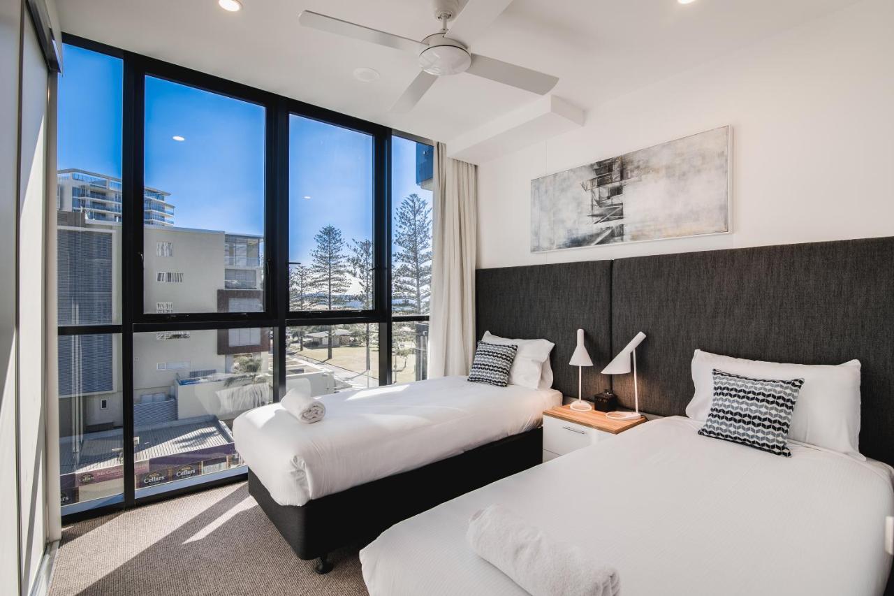 Iconic Kirra Beach Resort Gold Coast Extérieur photo