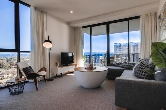 Iconic Kirra Beach Resort Gold Coast Extérieur photo