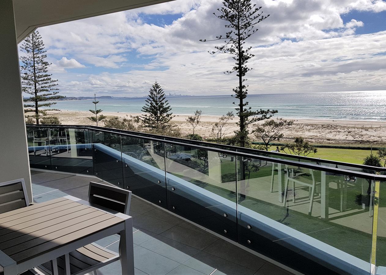 Iconic Kirra Beach Resort Gold Coast Extérieur photo