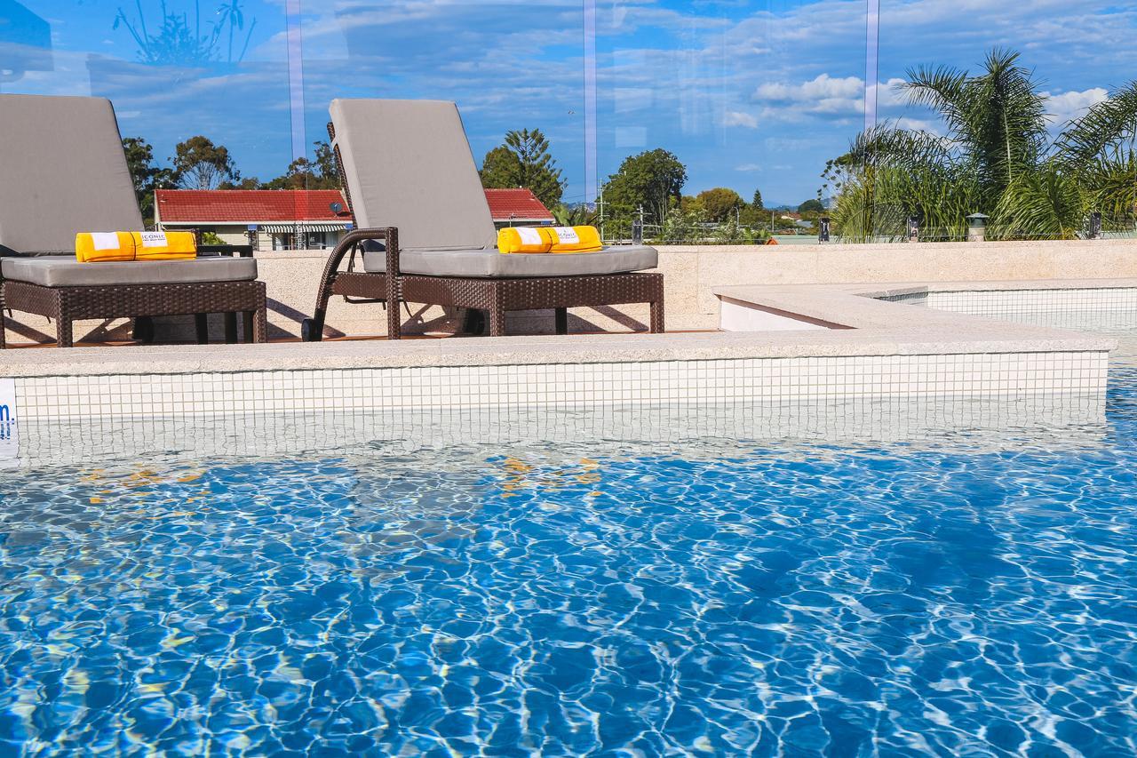 Iconic Kirra Beach Resort Gold Coast Extérieur photo