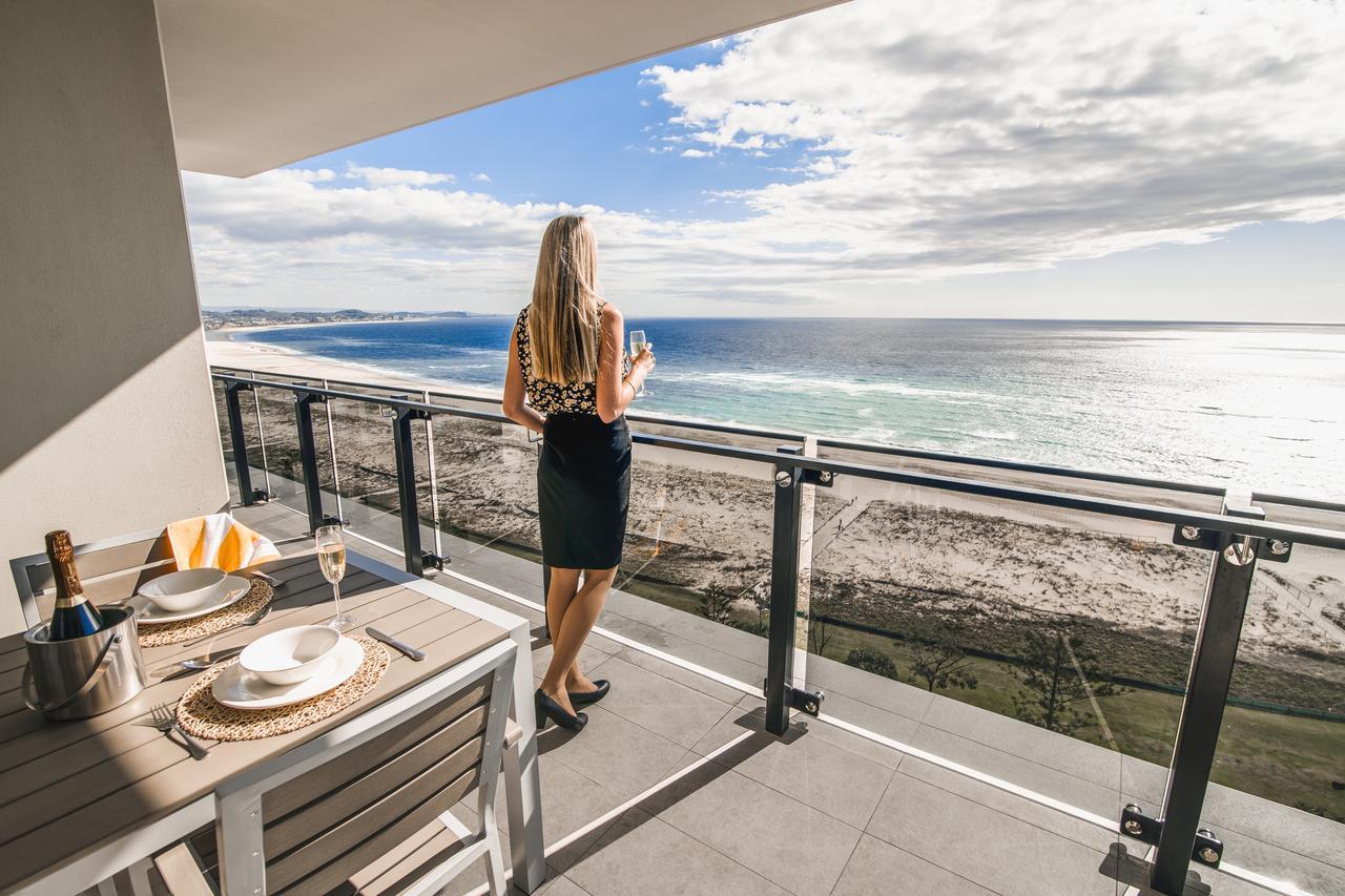 Iconic Kirra Beach Resort Gold Coast Extérieur photo
