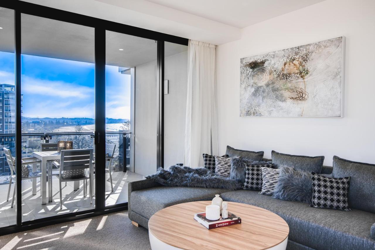 Iconic Kirra Beach Resort Gold Coast Extérieur photo