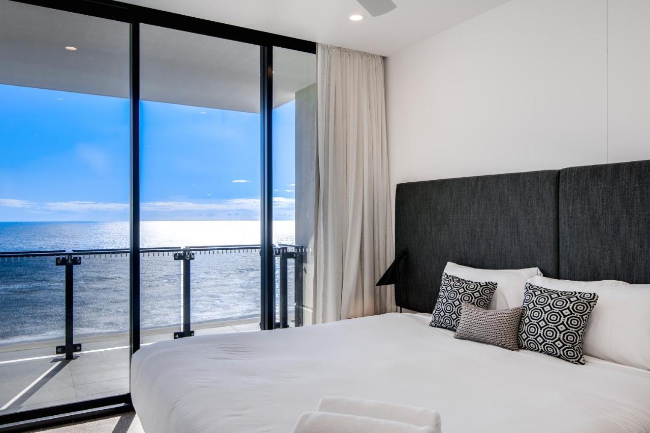 Iconic Kirra Beach Resort Gold Coast Extérieur photo