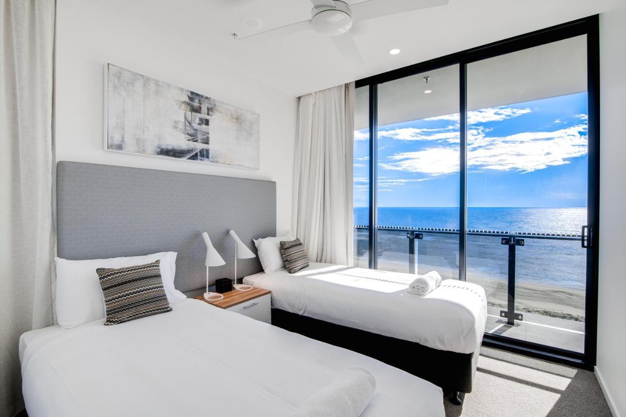 Iconic Kirra Beach Resort Gold Coast Extérieur photo